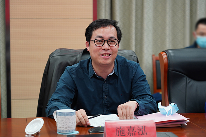 02 施嘉泓總工程師講話.jpg